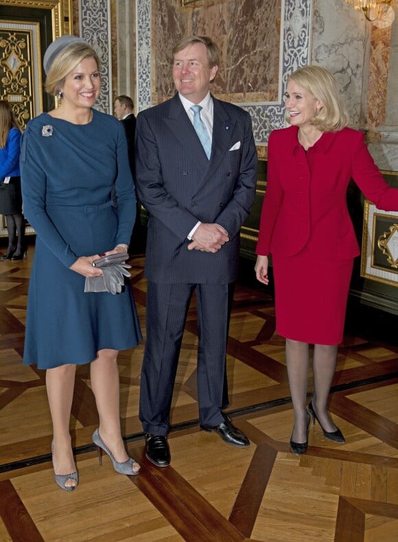 Le roi Willem-Alexander et la reine Maxima des Pays-Bas reçus par Helle Thorning-Schmidt, Premier ministre du Danemark, au palais de Christiansborg à Copenhague, 17 mars 2015.