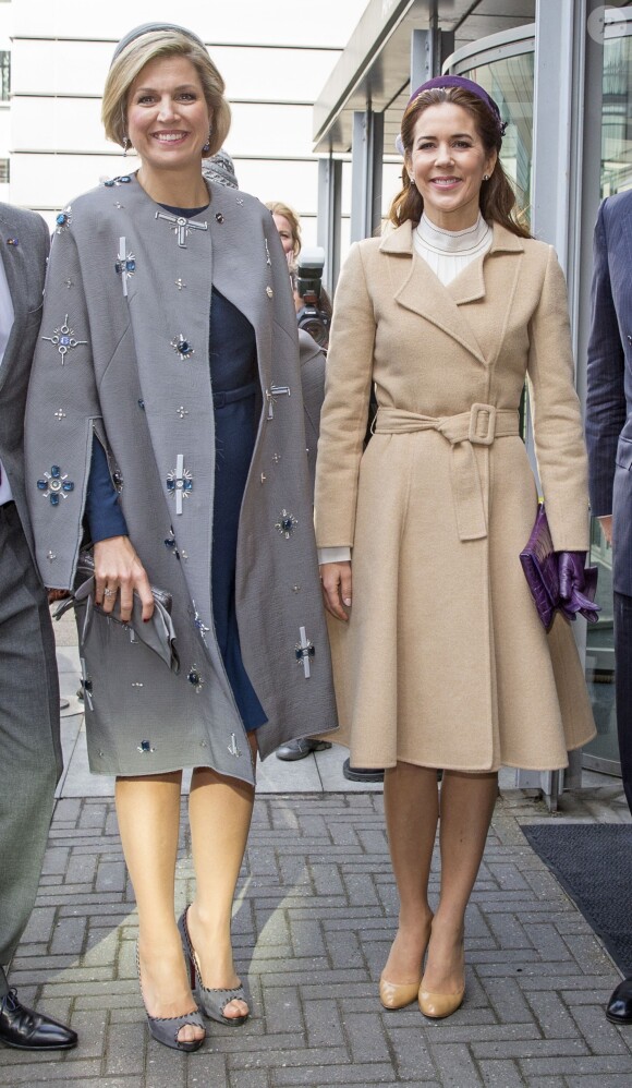 Le roi Willem-Alexander et la reine Maxima des Pays-Bas accompagnés du prince Frederik et de la princesse Mary de Danemark ont assisté à une conférence à l'université d'Aalborg à Copenhague, le 17 mars 2015.