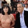 25 ans après leur histoire d'amour, Alain Chamfort et Lio s'étaient retrouvés sur le plateau de Vivement dimanche dans l'émission enregistrée le mercredi 25 février 2012 à Paris et diffusée le 6 mai.