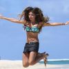 La divine Thylane Blondeau prend la pose. Véronika Loubry en vacances avec son mari Patrick Blondeau et leurs 2 enfants Thylane (14 ans, mannequin et comédienne , héroïne du prochain film "Belle et Sébastien : La suite") et Ayrton (8 ans) à l'hotel Saint-Régis à l'Ile Maurice le 27 février 2015.