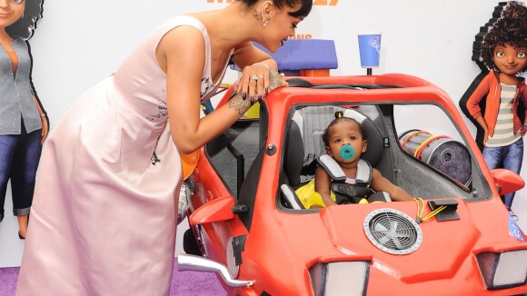 Rihanna : Une tata glamour et gaga au côté de sa nièce Majesty
