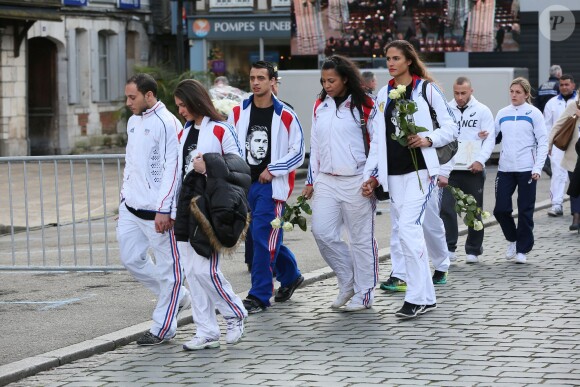 Les membres de l'Insep et de l'équipe de France de boxe étaient venus rendre un dernier hommages à Alexis Vastine lors de ses obsèques en l'église Saint-Ouen à Pont-Audemer le 25 mars 2015