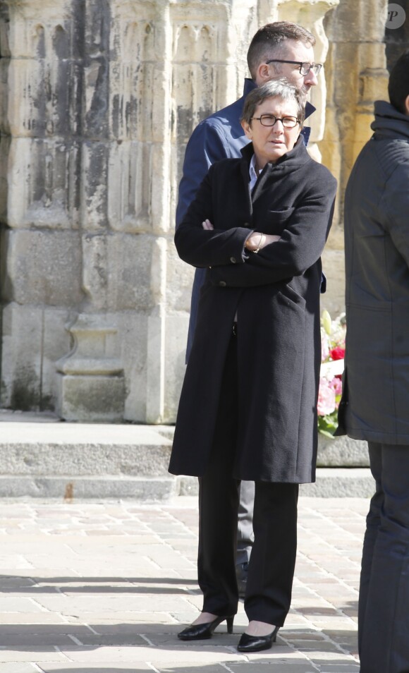 Valérie Fourneyron lors des obsèques d'Alexis Vastine en l'église Saint-Ouen à Pont-Audemer le 25 mars 2015