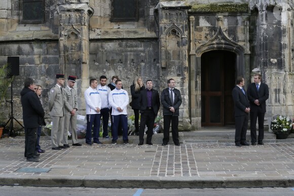 Les obsèques d'Alexis Vastine en l'église Saint-Ouen à Pont-Audemer le 25 mars 2015