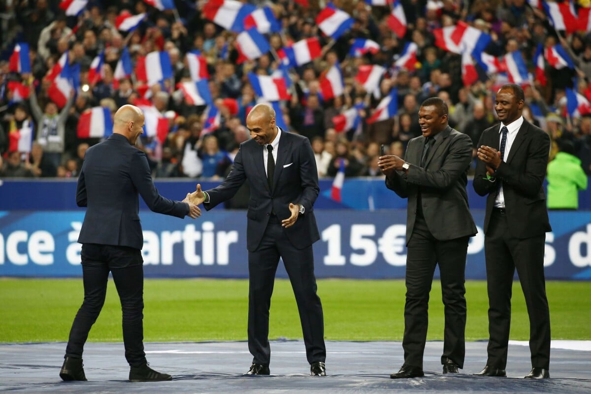 Vidéo : Zinédine Zidane, Thierry Henry, Marcel Desailly, Patrick Vieira ...