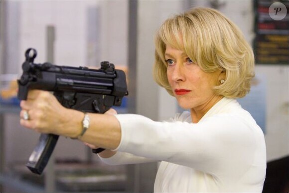 Helen Mirren dans le film RED