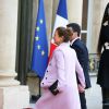 Manuel Valls et sa femme Anne Gravoin - Dîner d'Etat au Palais de l'Elysée en l'honneur du président tunisien Beji Caïd Essebsi à Paris le 7 avril 2015.