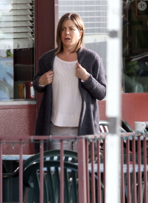 Jennifer Aniston - Tournage du film "Cake" à Los Angeles, le 8 avril 2014.