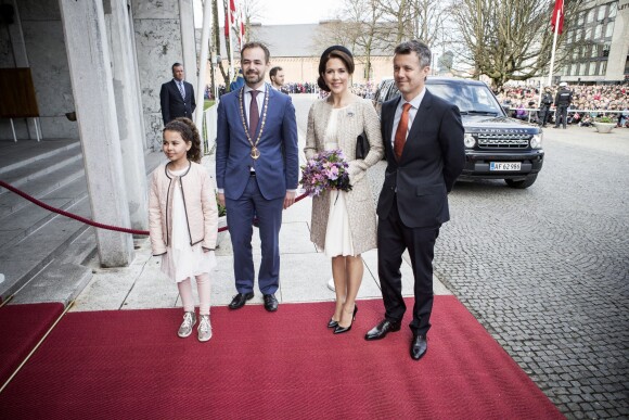 Le prince Frederik et la princesse Mary de Danemark assistent à une réception à l'hôtel de ville de Aarhus, à l'occasion des 75 ans de la reine, le 8 avril 2015