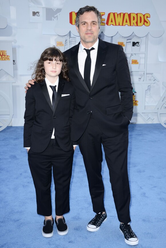 Mark Ruffalo et sa fille Keen lors des MTV Movie Awards à Los Angeles le 12 avril 2015