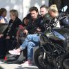 Exclusif - Johnny Hallyday, sa femme Laeticia et leurs filles Jade et Joy profitent d'une journée ensoleillée à Malibu, le 12 avril 2015. Laeticia, accompagnée de sa grand-mère Eliette et de la nounou Maryline, a fait du shopping chez Planet Blue pour acheter des serviettes de plage. Pendant ce temps, Johnny a fait un tour de moto avec un ami.
