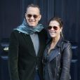  Tom Hanks et sa femme Rita Wilson se prom&egrave;nent &agrave; Paris, le 12 octobre 2013. 