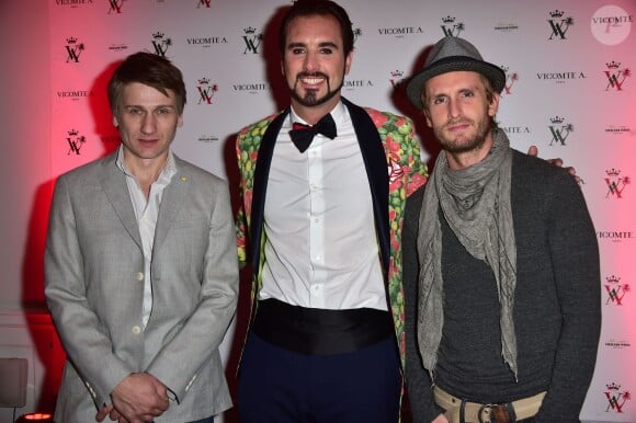 Stanislas Merhar, Arthur de Soultrait (fondateur de la marque Vicomte A.) et Philippe Lacheau - Soirée des 10 ans de la marque Vicomte A. à Paris le 10 avril 2015