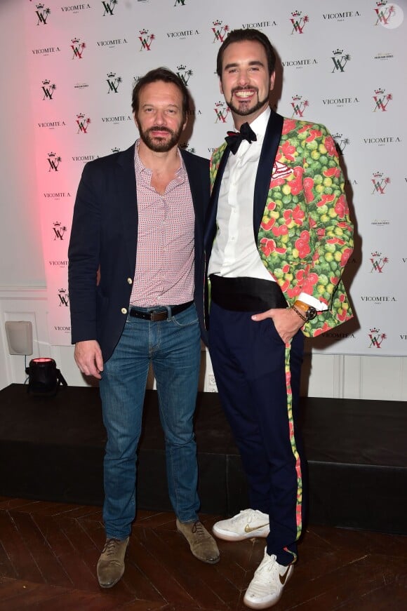 Samuel Le Bihan et Arthur de Soultrait (fondateur de la marque Vicomte A.) - Soirée des 10 ans de la marque Vicomte A. à Paris le 10 avril 2015.