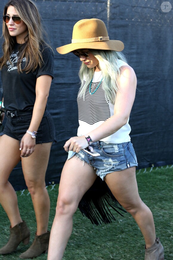 Hilary Duff au 2ème jour du festival Coachella, le 11 avril 2015