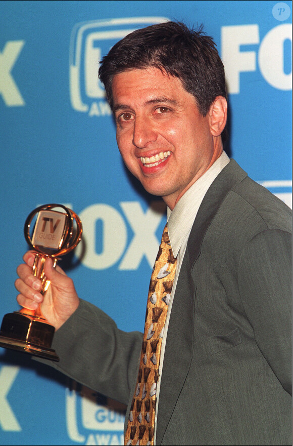 Ray Romano aux TV Guide Awards au Shrine Auditorium de Los Angeles, le 26 février 2001