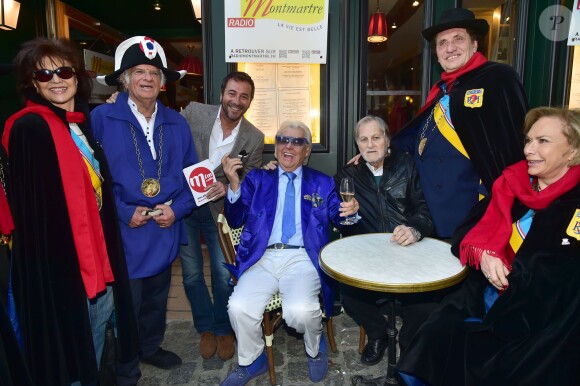 Bernard Montiel, Michou et Jean-Jacques Debout - La République de Montmartre célèbre Radio Montmartre au restaurant La Bonne Franquette à Paris, le 22 avril 2015.