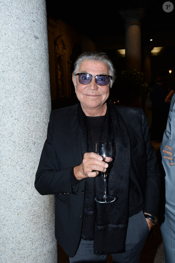 Roberto Cavalli lors du dîner de la soirée "Vogue 50 Archive" lors de la fashion week de Milan, le 21 septembre 2014.