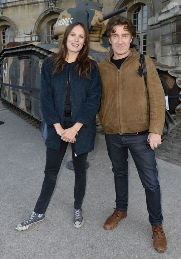 Ana Girardot et Thierry Frémont lors de la représentation du spectacle "Ami entends-tu ?" aux Invalides à Paris, le 8 mai 2015.