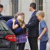 La reine Sofia d'Espagne accueillie chaleureusement par sa petite-fille Irene Urdangarin le 28 septembre 2013 à son arrivée à Genève, en Suisse, pour le 14e anniversaire de son petit-fils Juan.