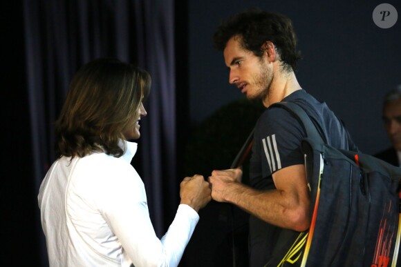 Andy Murray et Amélie Mauresmo lors du 3ème jour du tournoi de tennis BNP Paribas Masters 2014 au palais omnisports de Paris-Bercy à Paris, le 29 octobre 2014.