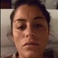 Anaïs Camizuli : Admise aux urgences, mine très fatiguée en direct de l'hôpital