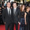 Samuel Benchetrit et son fils Jules, Isabelle Huppert - Montée des marches du film "Carol" lors du 68e Festival International du Film de Cannes, le 17 mai 2015.