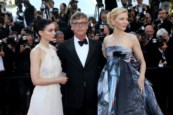 Cate Blanchett, Todd Haynes, Rooney Mara - Montée des marches du film "Carol" lors du 68e Festival International du Film de Cannes, le 17 mai 2015.
