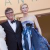 Cate Blanchett, Todd Haynes - Montée des marches du film "Carol" lors du 68e Festival International du Film de Cannes, le 17 mai 2015.
