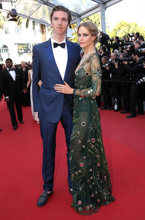 Poppy Delevingne et son mari James Cook - Montée des marches du film "Carol" lors du 68e Festival International du Film de Cannes, le 17 mai 2015.