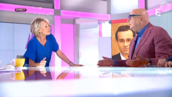 Jean-Pierre Coffe met Sophie Davant mal à l'aise dans C'est au programme, sur France 2, le 19 mai 2015