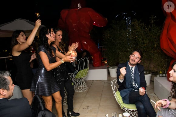 Exclusif - La fête bat son plein à la soirée à la suite Sandra and Co au 63 la Croisette à Cannes, le 19 mai 2015.