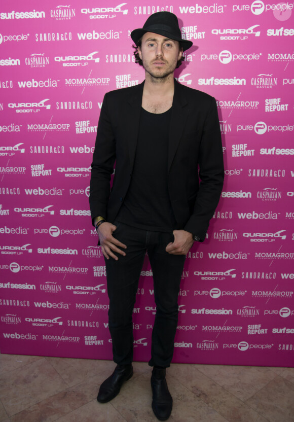 Exclusif - Aksel Ustun pose lors d'une soirée à la suite Sandra and Co au 63 la Croisette à Cannes, le 19 mai 2015.