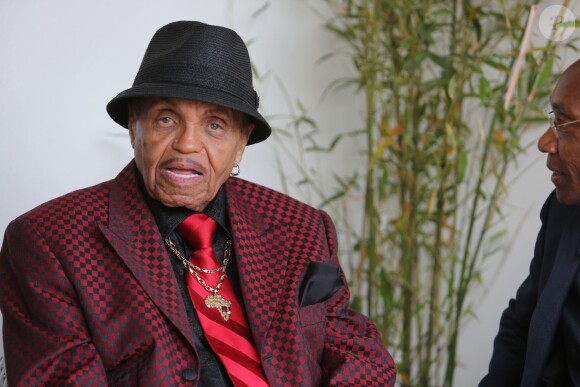 Joe Jackson, invité sur la terrasse Sandra and Co au 63 La Croisette lors du 68ème festival international du film de Cannes, le 19 mai 2015.