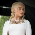Emilia Clarke dans la saison 5 de "Game of Thrones", diffusion sur HBO et OCS City au printemps 2015.