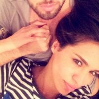 Leila Ben Khalifa et Aymeric : Pose amoureuse et selfie au naturel