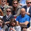 Gérard Holtz et sa femme Muriel Mayette, Eric Judor et sa compagne lors des Internationaux de France à Roland-Garros à Paris le 28 mai 2015 à Paris