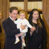 La princesse Madeleine de Suède, son mari Chris O'Neill et leur fille la princesse Leonore en visite au Vatican le 27 avril 2015. La petite famille, après un bref passage en Suède, va s'installer fin 2015 à Londres.