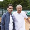 Richard Orlinski et Patrick Poivre d'Arvor lors du premier jour du 23e Trophée des personnalités Roland Garros, à Paris, le mardi 2 juin 2015.