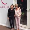 Sophie Davant et Anna (institut Carlota, Paris), lors du premier jour du 23e Trophée des personnalités Roland Garros, à Paris, le mardi 2 juin 2015.