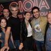 Exclusif - Cédric Chevalme, François Vincentelli et sa compagne Alice Dufour, Natacha Lindinger, Jonathan Cohen et Stéphan Wojtowicz - L'équipe de la série "Hard" aux platines du restaurant La Gioia lors de la soirée "Les musiques de la Gioia" à Paris, le 3 juin 2015.