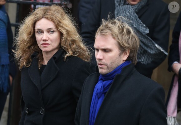 Marine Delterme et son mari Florian Zeller - Sorties de la cérémonie religieuse à la mémoire de Jacques Chancel, en l'église Saint-Germain-des-Prés, à Paris, le 6 janvier 2015.