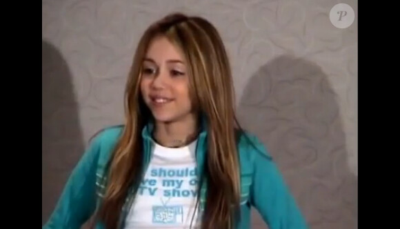 A seulement 11 ans, Miley Cyrus auditionne pour le rôle d'Hannah Montana.