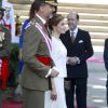 Le roi Felipe et la reine Letizia d'Espagne lors des célébrations des Forces Armées sur la place de la Lealtad à Madrid, le 6 juin 2015.