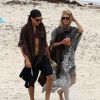 Heidi Klum et son amoureux Vito Schnabel en vacances à la plage à Saint-Barthélémy le 31 mai 2015
