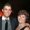 Cristiano Ronaldo avec sa mère à Funchal, le 31 décembre 2008. 