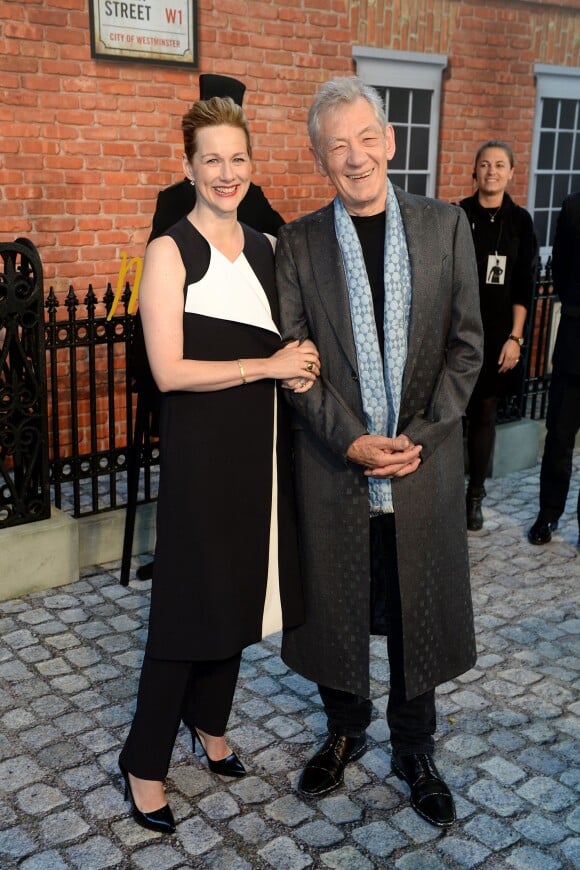 Sir Ian McKellen et Laura Linney lors de l'avant-première du film Mr. Holmes à Londres le 10 juin 2015