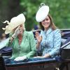 Catherine, duchesse de Cambridge, pour sa première activité royale après la naissance de la princesse Charlotte, et Camilla Parker Bowles, duchesse de Cornouailles, le 13 juin 2015 à Londres lors de Trooping the Colour, la parade annuelle en l'honneur de l'anniversaire de la reine Elizabeth II.