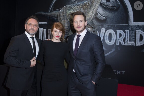 Colin Trevorrow, Bryce Dallas Howard et Chris Pratt - Première du film "Jurassic World" à Paris le 29 mai 2015.