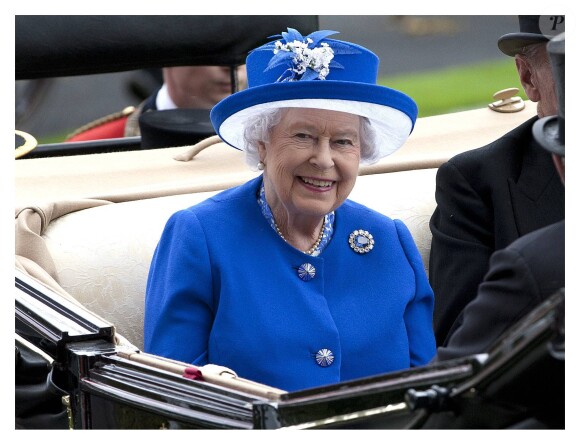 La reine Elisabeth II d'Angleterre - La famille royale d'Angleterre à la course hippique "Royal Ascot". Le 17 juin 2015